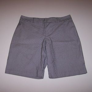 Pantology Stretch Striped Walking Shorts Size 16